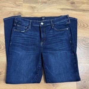 GAP True Skinny jeans SIZE 32 REGULAR